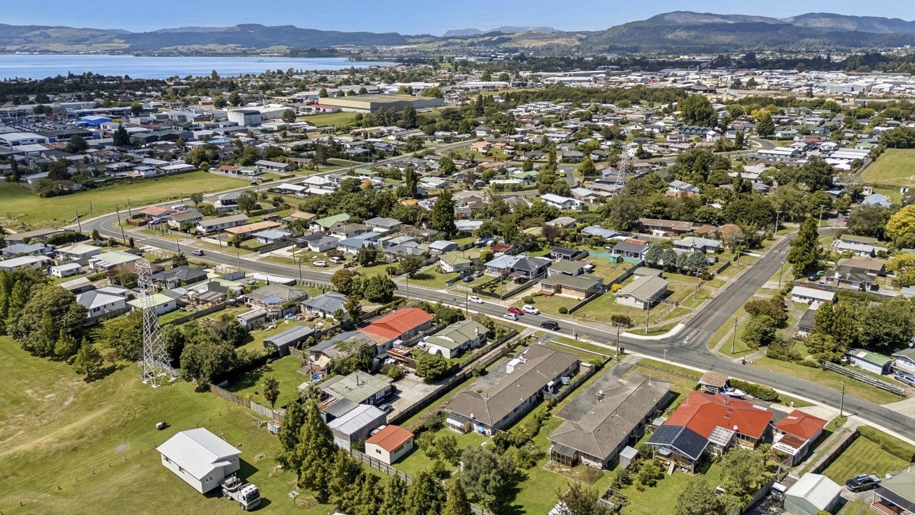25B Fairview Road, Western Heights, Rotorua - Carousel 17