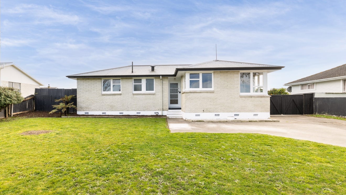 84 Chatham Road, Flaxmere, Hastings - Carousel 1