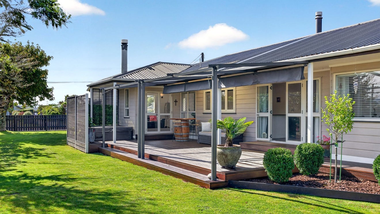 83 Hillcrest Street, Solway, Masterton - Carousel 1