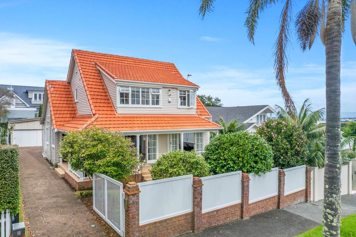 10 Upton Street, Herne Bay, Auckland - Carousel 1