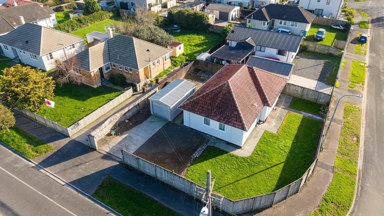 68A Montgomery Crescent, Bader, Hamilton - Carousel 12