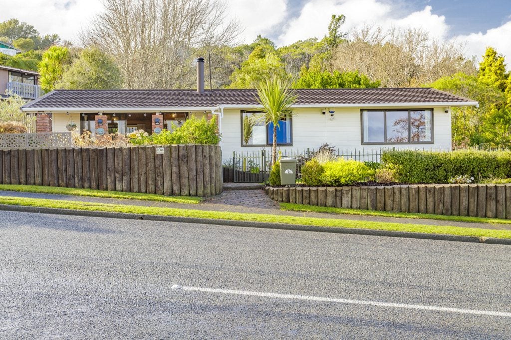 108 Norana Road, Timberlea, Upper Hutt - Carousel 19