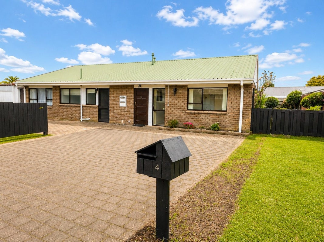 4 Orchard Place, Lynmore, Rotorua - Carousel 1
