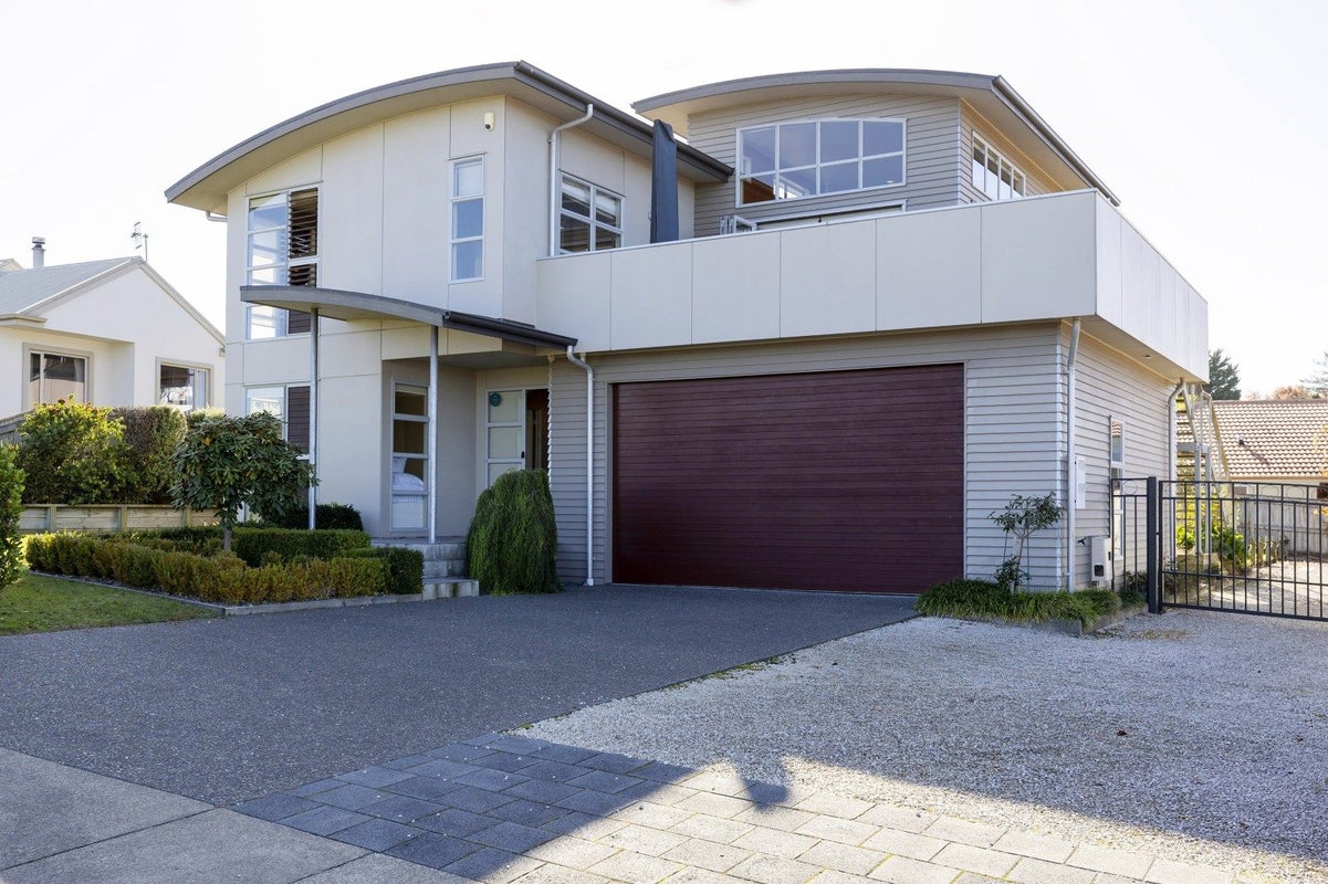 6 Vaucluse Drive, Nukuhau, Taupo - Carousel 1