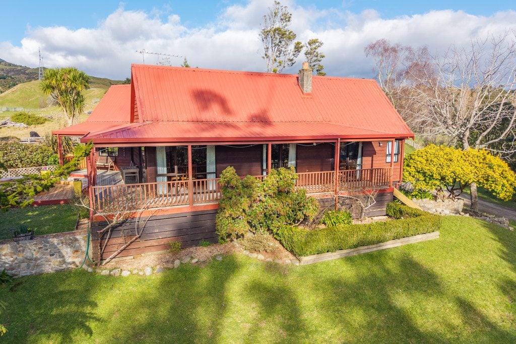 139 Rangiora Road, Reikorangi, Waikanae - Carousel 2