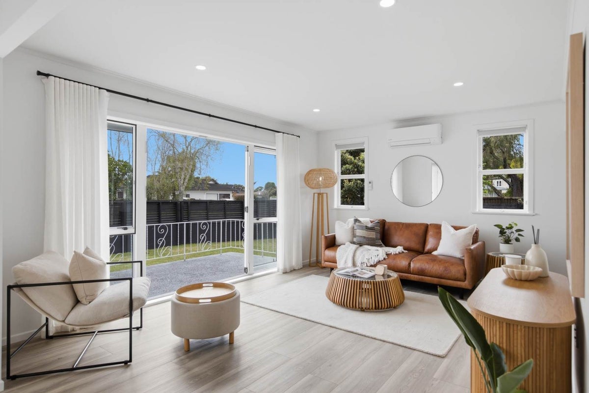 120 Avondale Road, Avondale, Auckland City, Auckland - Carousel 1
