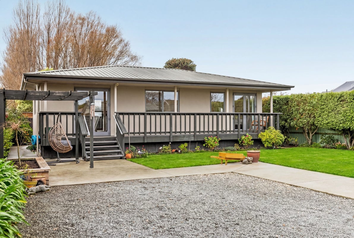 7B Lindis Lane, New Brighton, Christchurch - Carousel 1