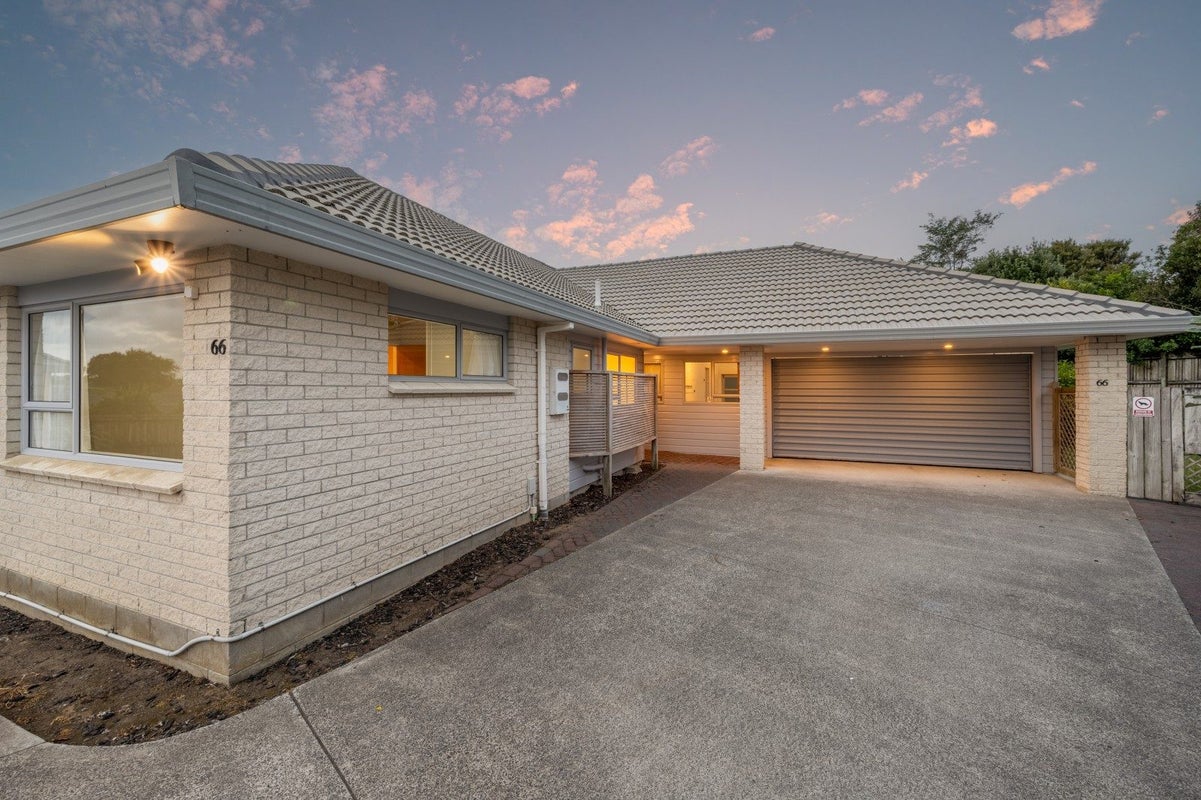 66 Golfland Drive, Golflands, Auckland - Carousel 2