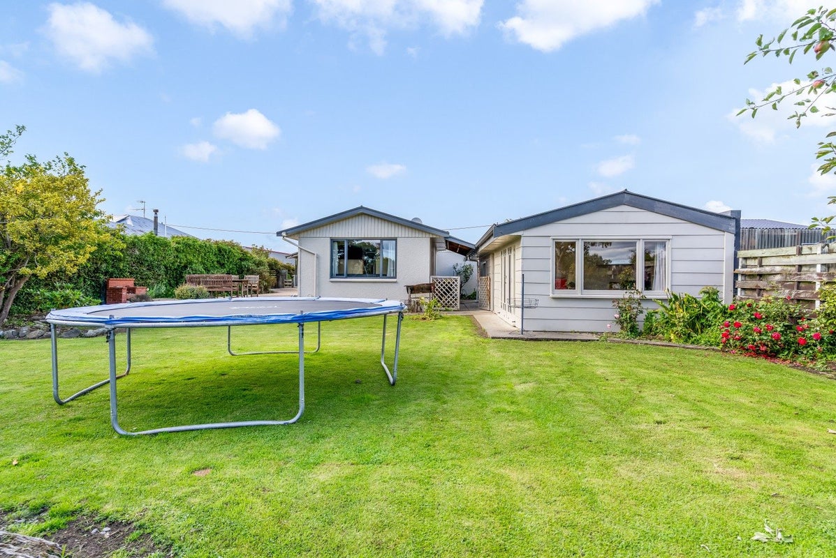 32 John Street, Winton, Winton - Carousel 23