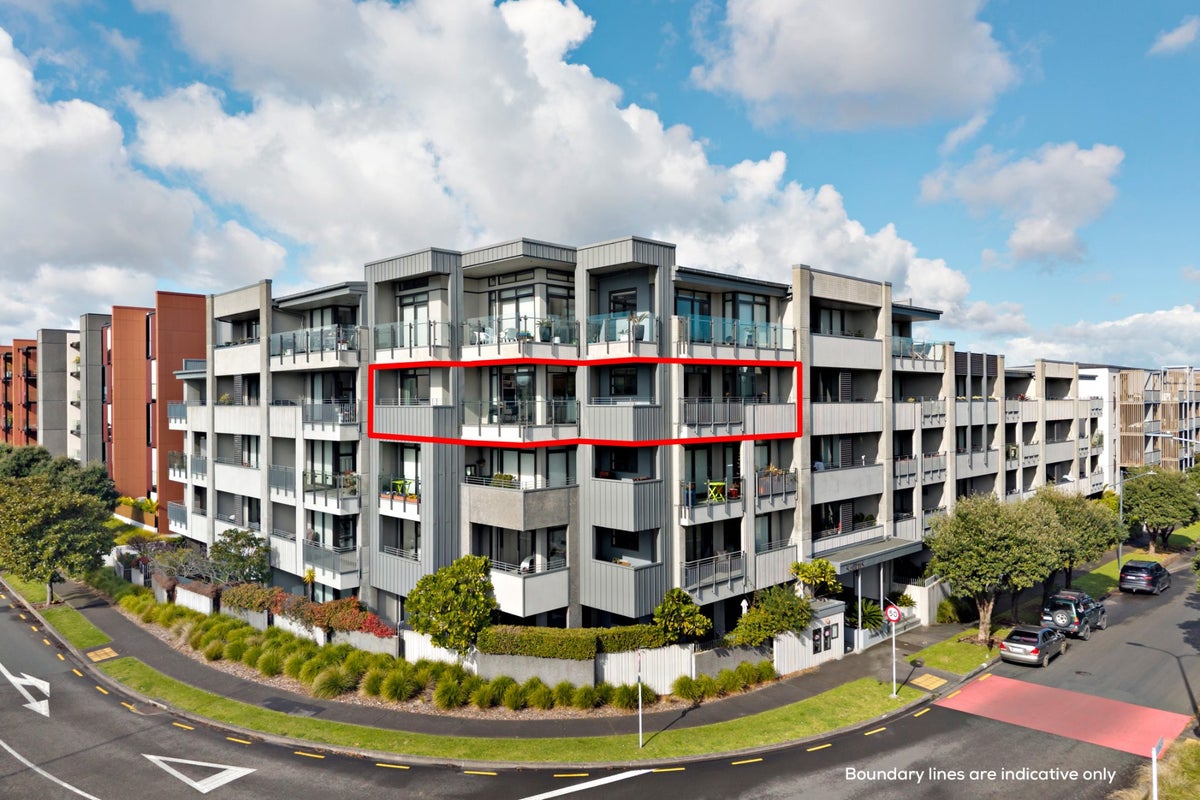 304/2 Bluegrey Avenue, Stonefields, Auckland - Carousel 1