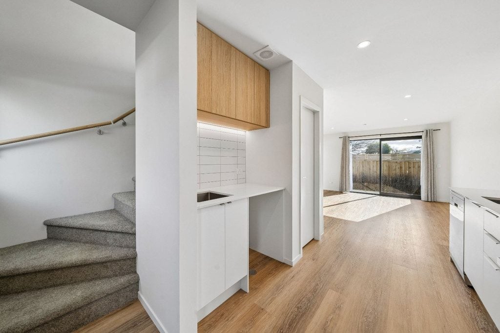 9/63 Hyde Street, Wainuiomata, Lower Hutt - Carousel 2