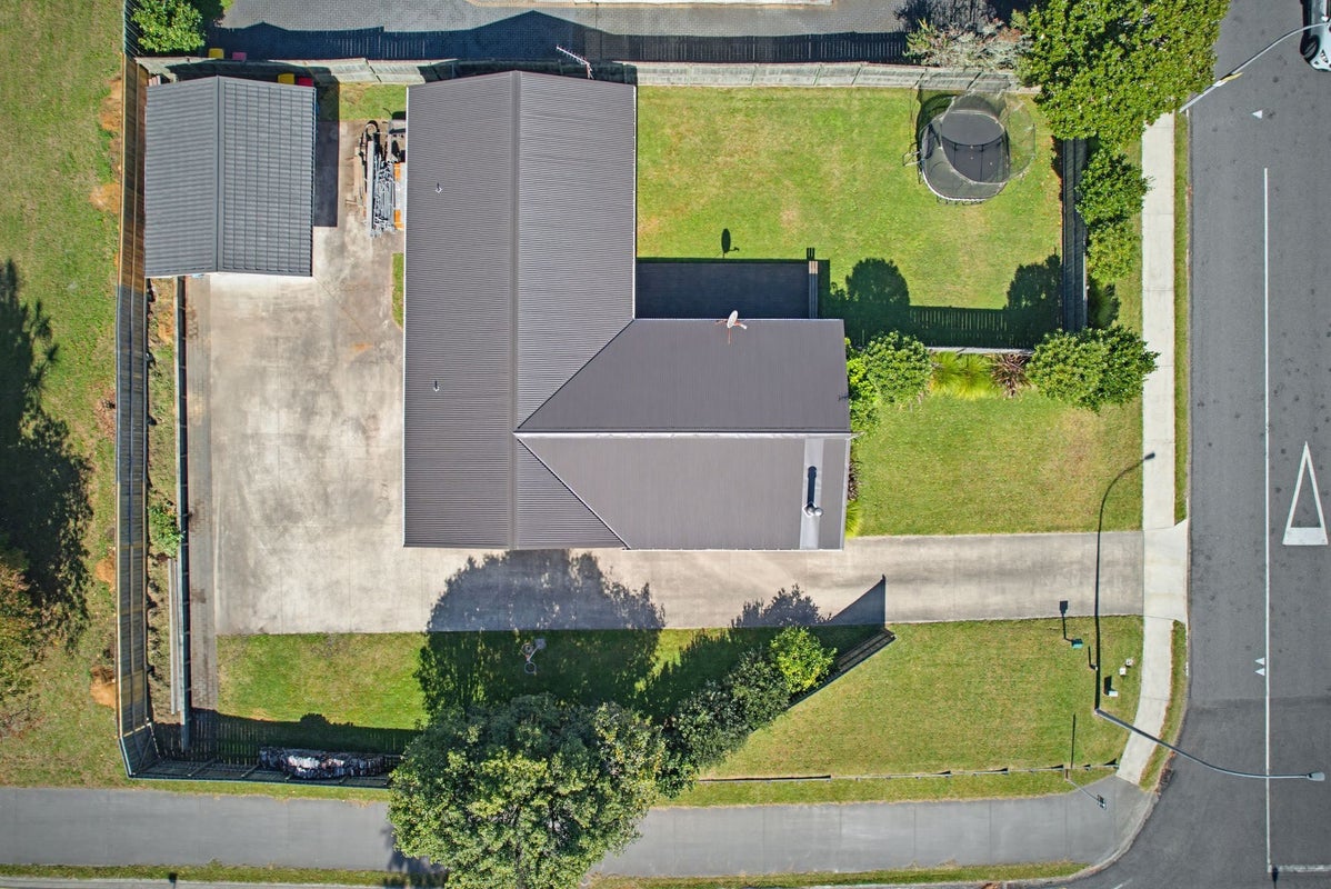 2 Awatea Terrace, Lynmore, Rotorua - Carousel 20