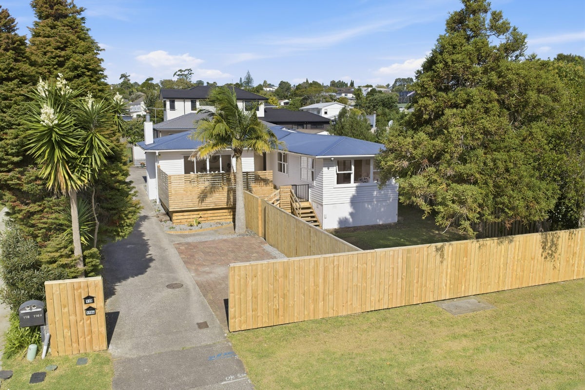 118 Moore Street, Howick, Auckland - Carousel 1