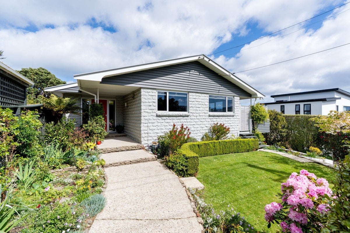 11 Braeburn Street, Vauxhall, Dunedin - Carousel 2