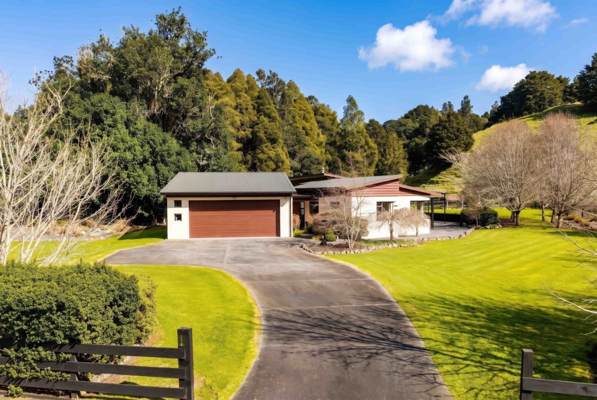 69 Golf Harbour Drive, Whangarei - Carousel 1