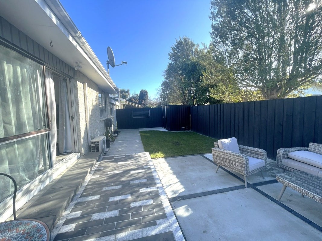 2/38B Cavendish Road, Casebrook, Christchurch - Carousel 2