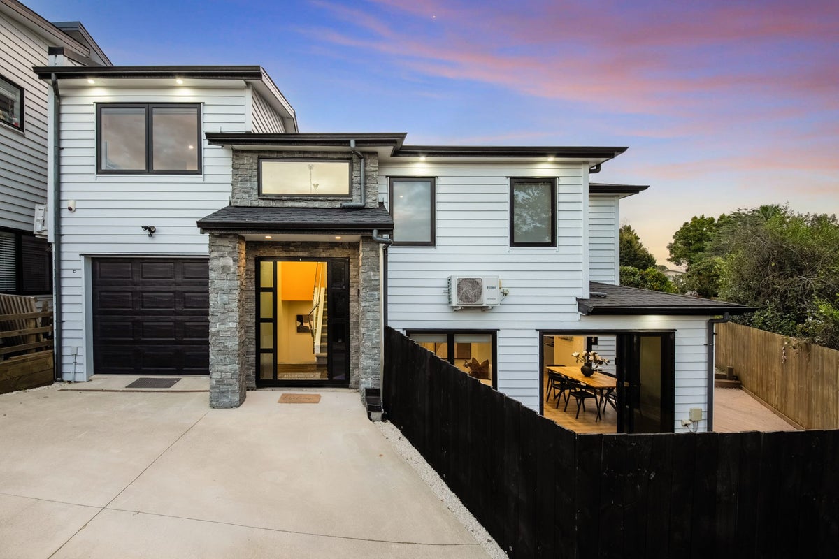45C Manuka Road, Bayview, Auckland - Carousel 1