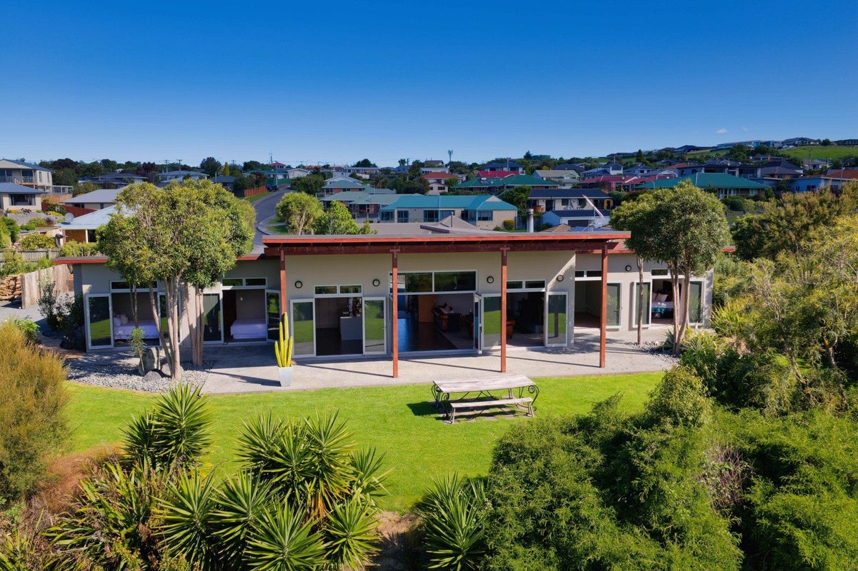 1A Chance Haven, Kaikoura, Kaikoura - Carousel 1