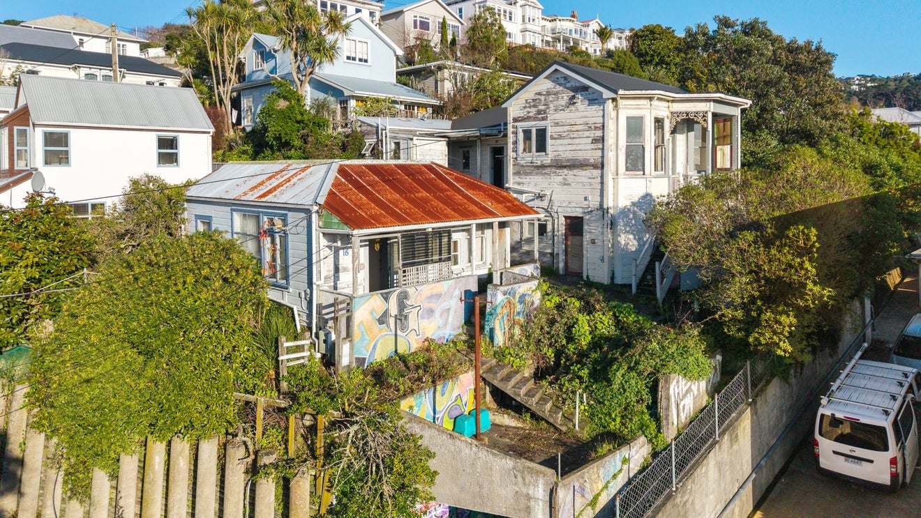 14 Ohiro Road, Aro Valley, Wellington - Carousel 1