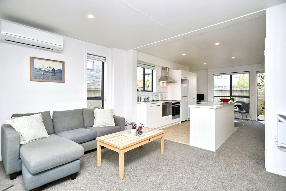 14/14 Buffon Street, Waltham, Christchurch - Carousel 2