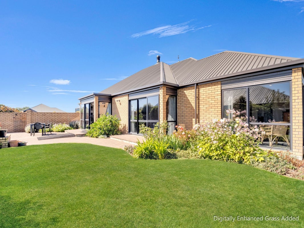 86 Roydon Drive, Templeton, Christchurch - Carousel 2