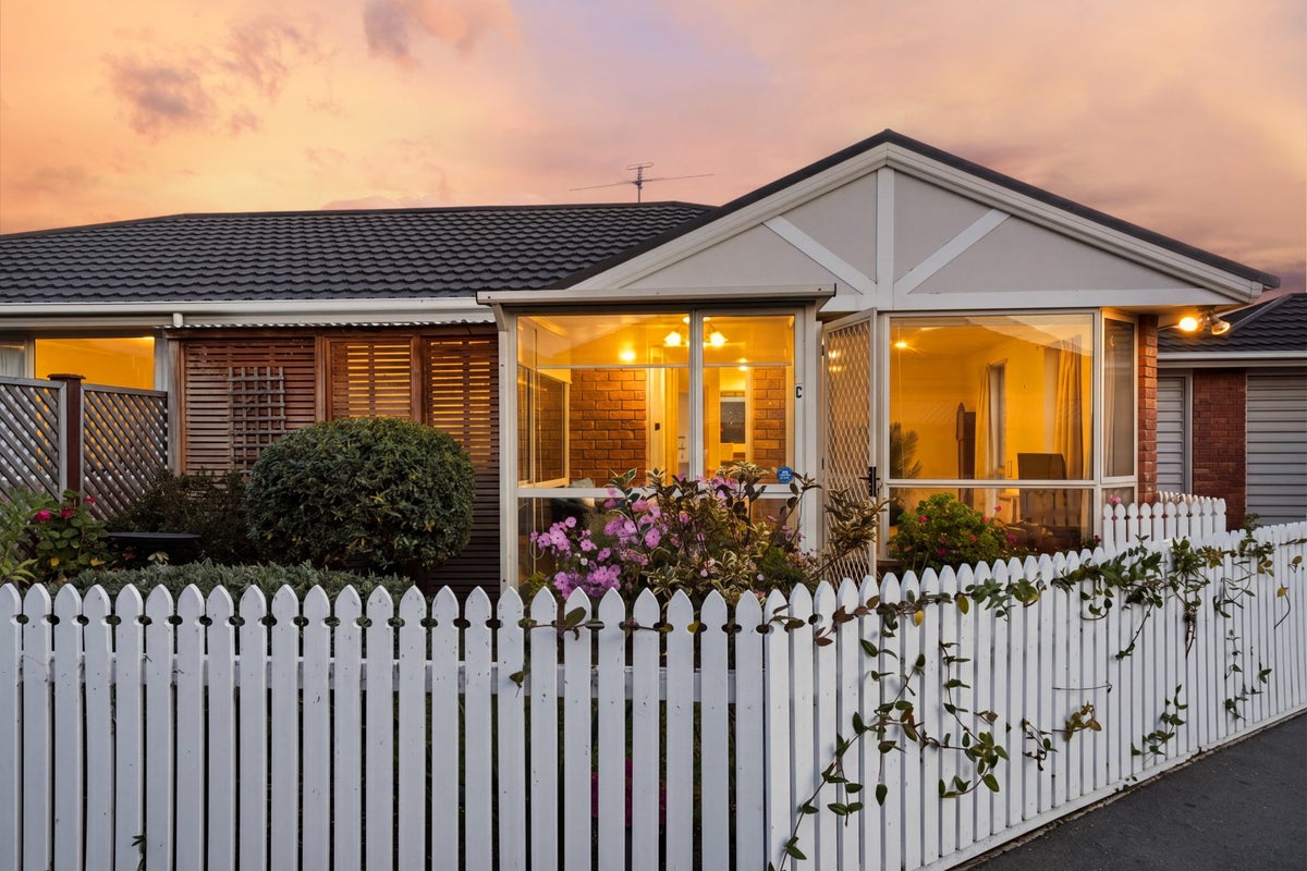 41C Marshland Road, Shirley, Christchurch - Carousel 2