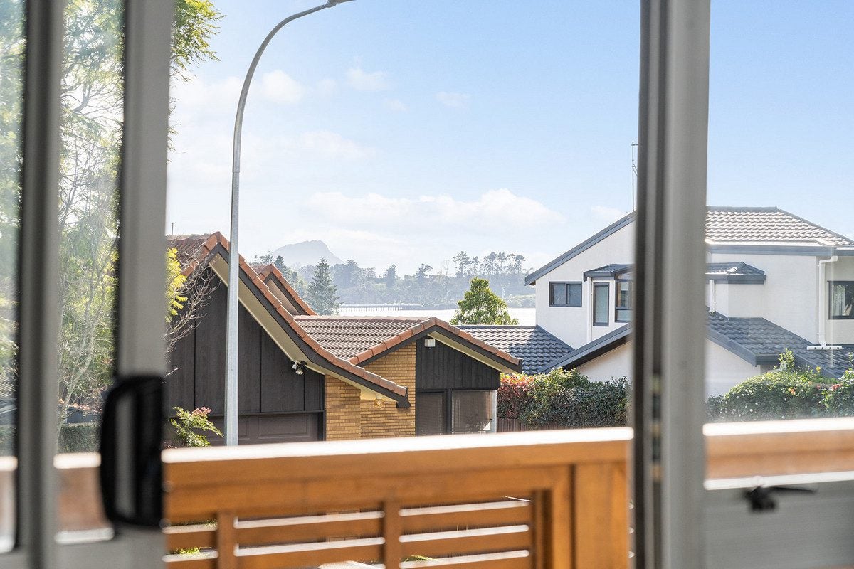 12 Forrester Drive, Welcome Bay, Tauranga - Carousel 2