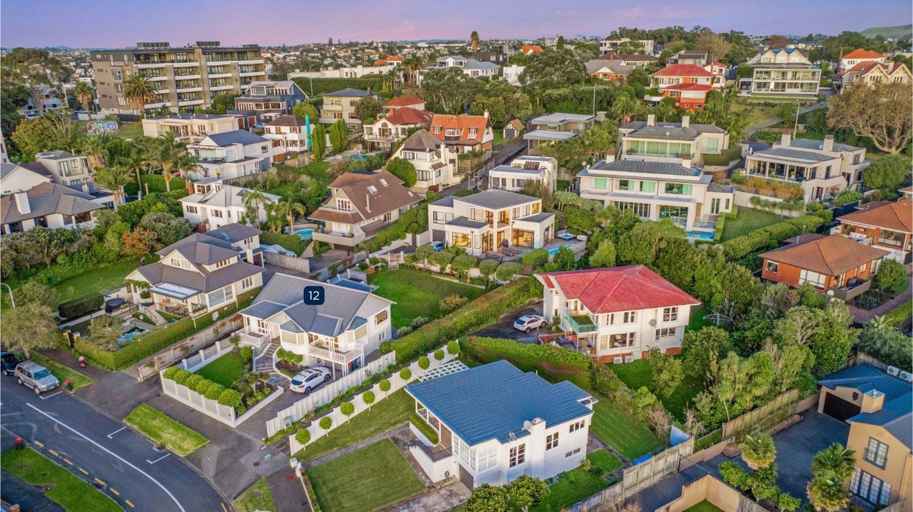 12 Rewiti Street, Orakei, Auckland - Carousel 2