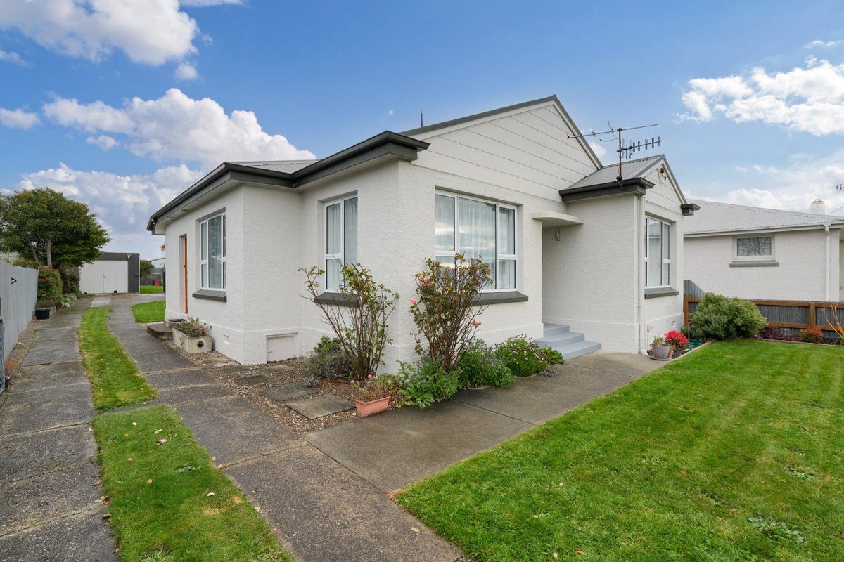 541 Tweed Street, Newfield, Invercargill - Carousel 1