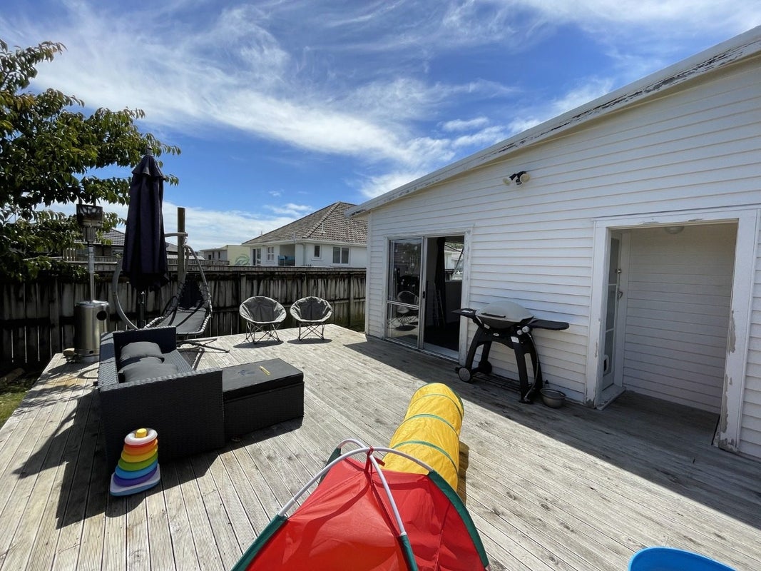 90E Smart Road, Glen Avon, New Plymouth - Carousel 12