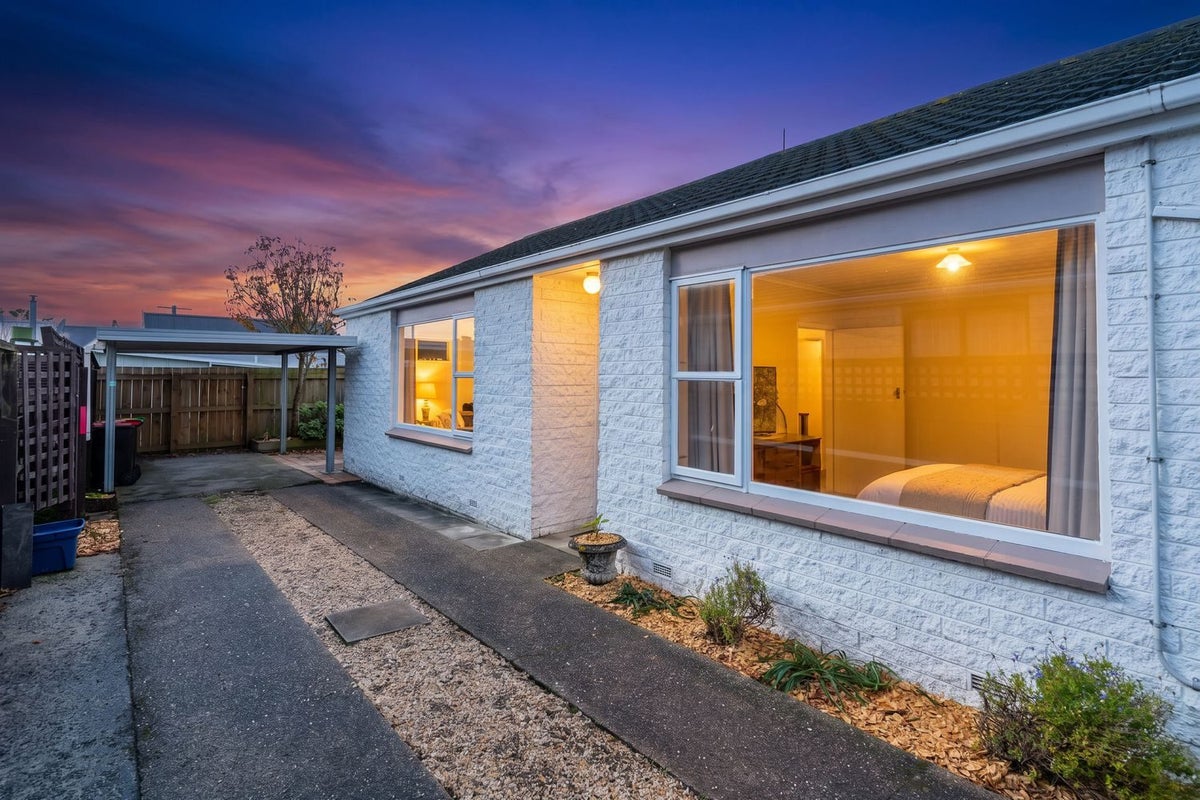 107B Surrey Street, Forbury, Dunedin - Carousel 2