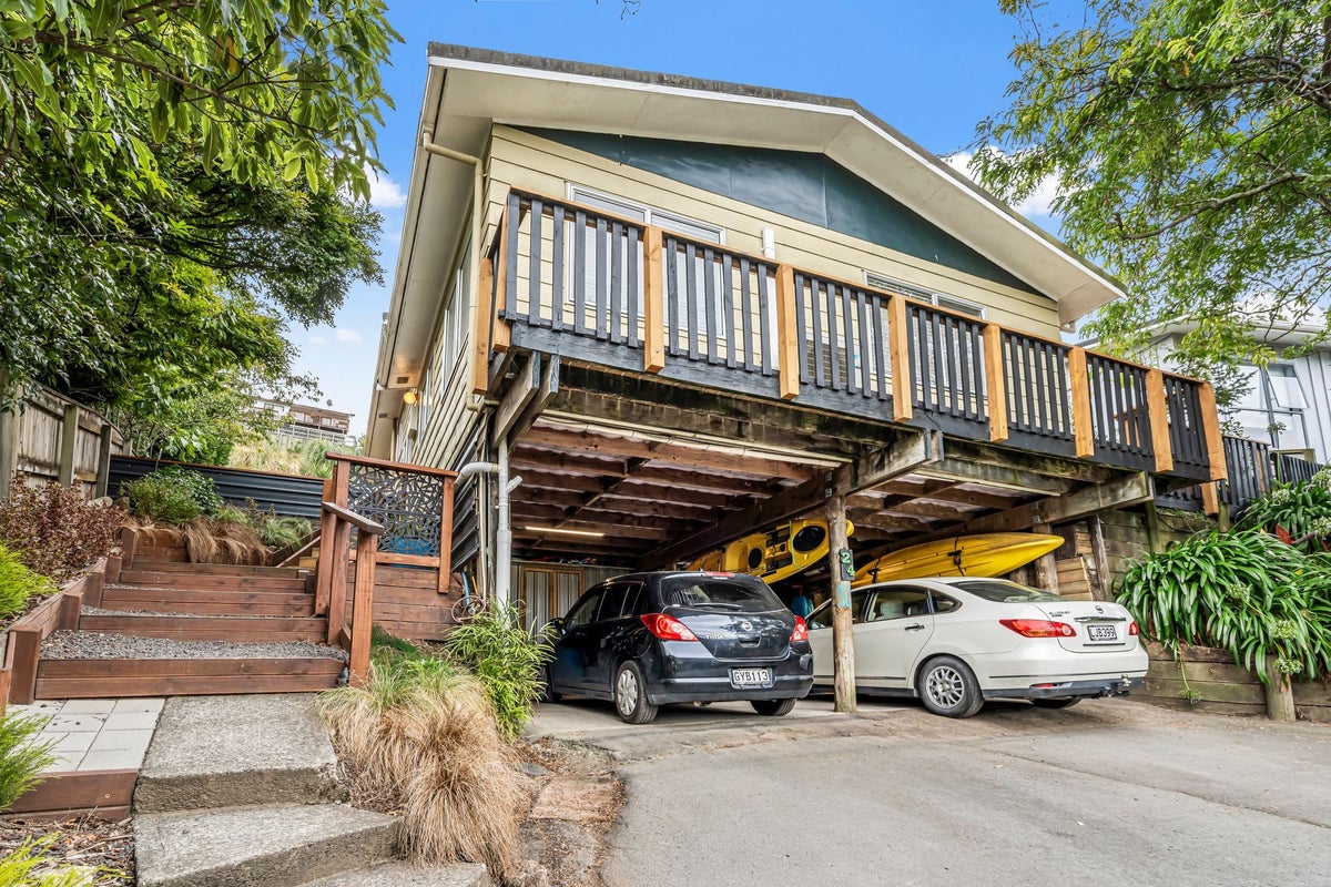 24 Chamboard Place, Washington Valley, Nelson - Carousel 2