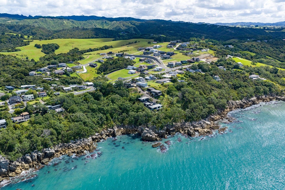 5 Milky Way, Langs Beach, Waipu - Carousel 30