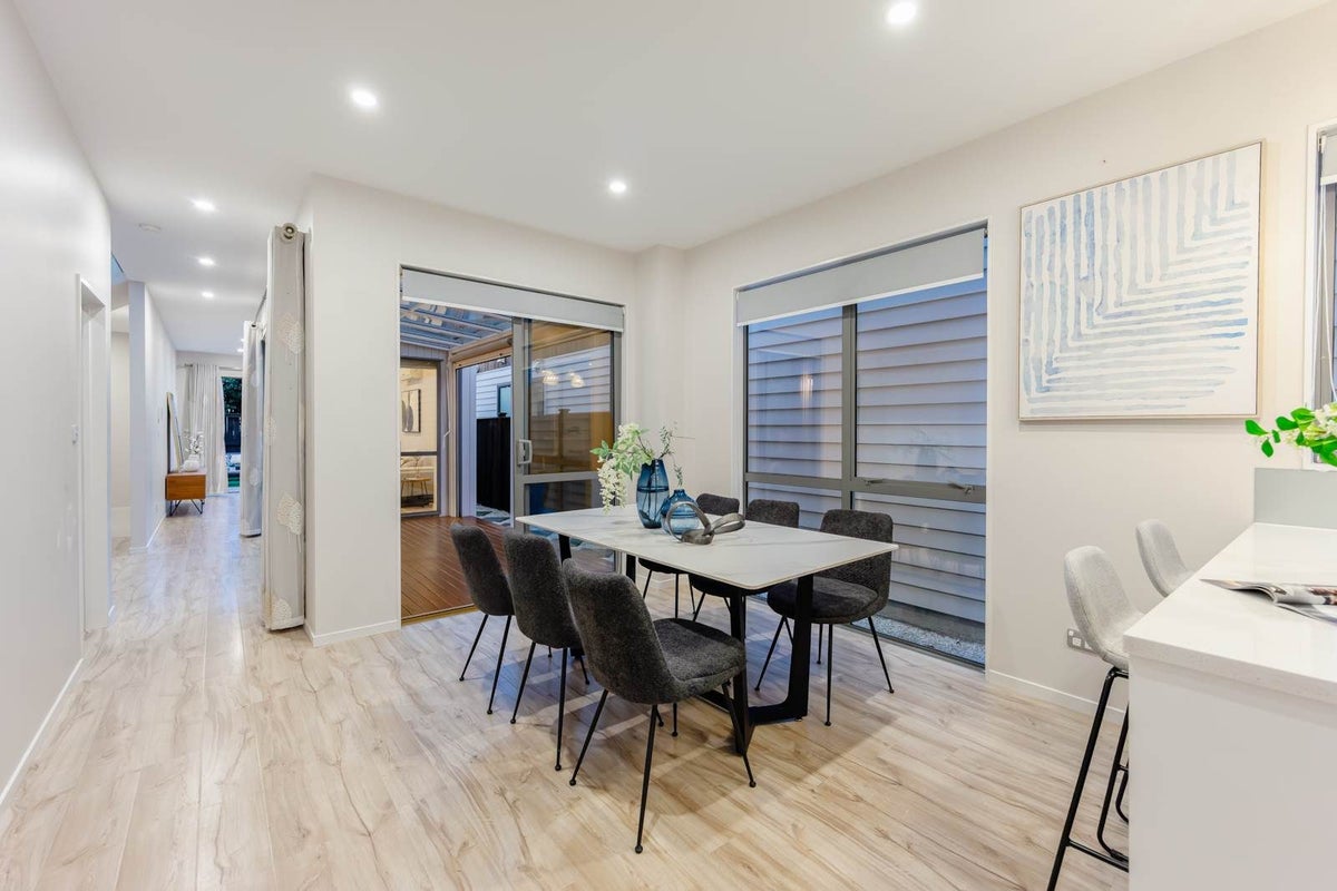 4 Greenfinch Road, Hobsonville, Auckland - Carousel 2