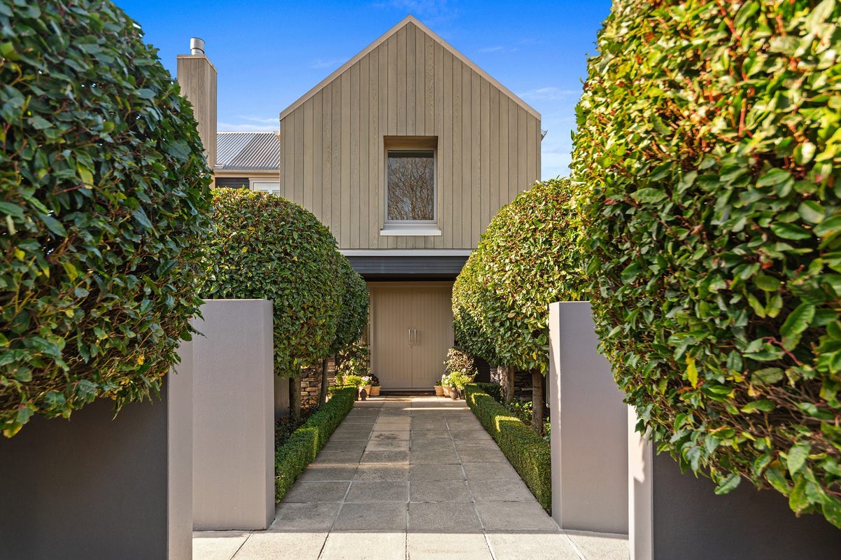 20 Thornycroft Street, Fendalton, Christchurch - Carousel 1