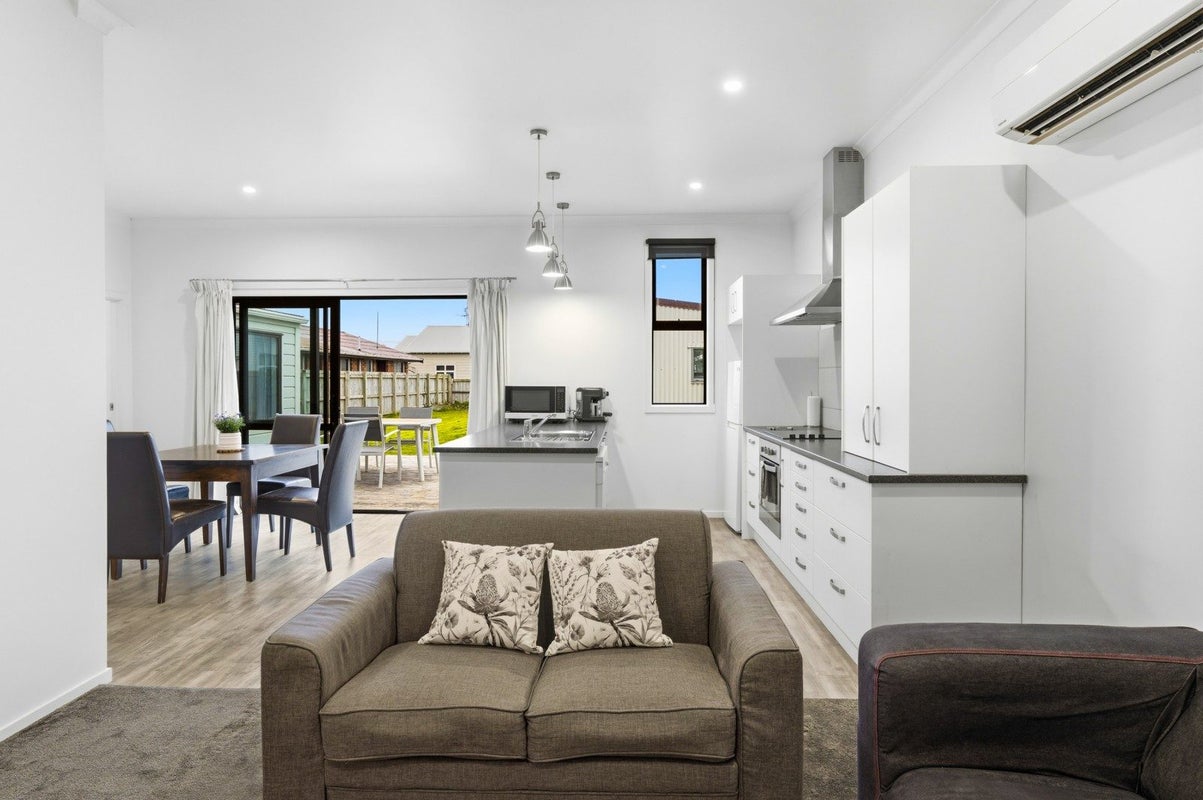 95 Prince Albert Road, Saint Kilda, Dunedin - Carousel 1