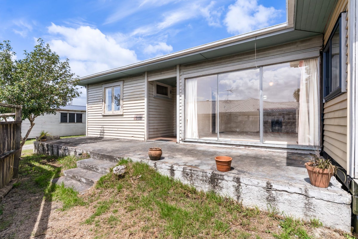 1/249 Richardson Road, Mount Roskill, Auckland - Carousel 2