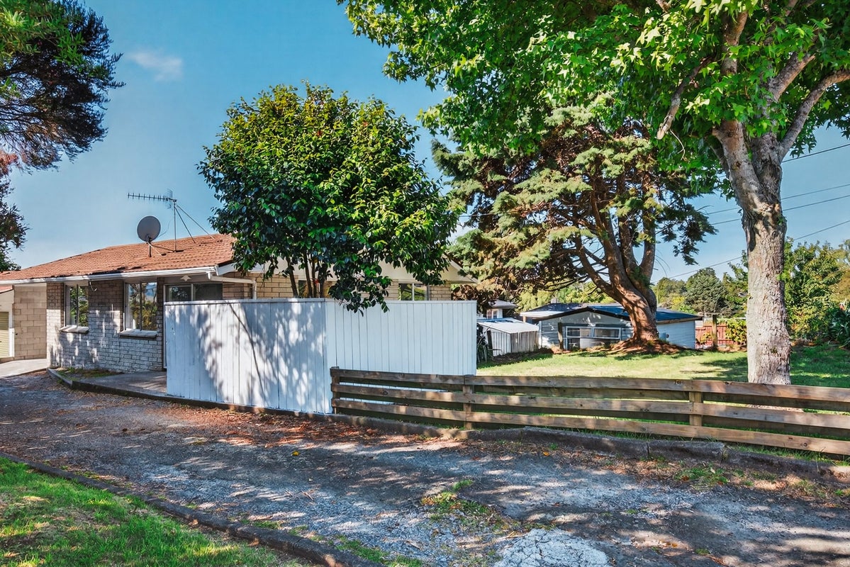 16 Cumberland Street, Tauhara, Taupo - Carousel 18