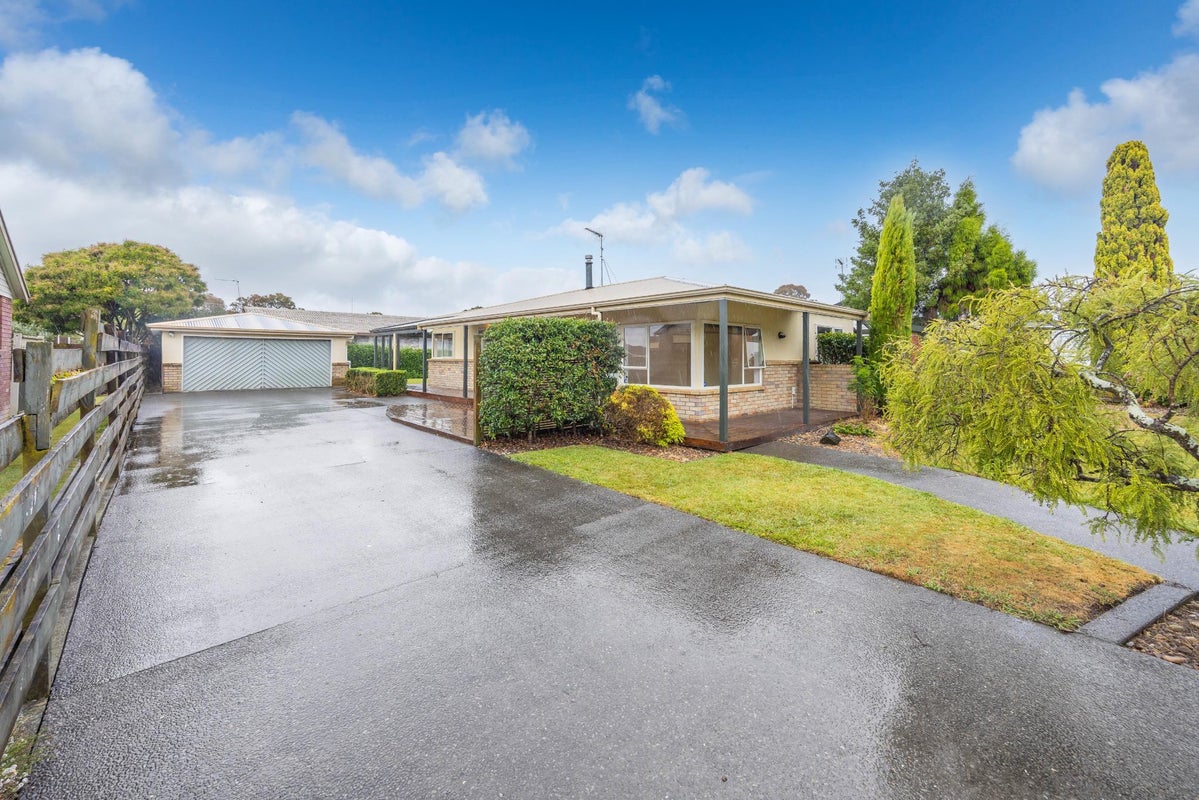 9 Cromwell Drive, Fitzroy, Hamilton - Carousel 2