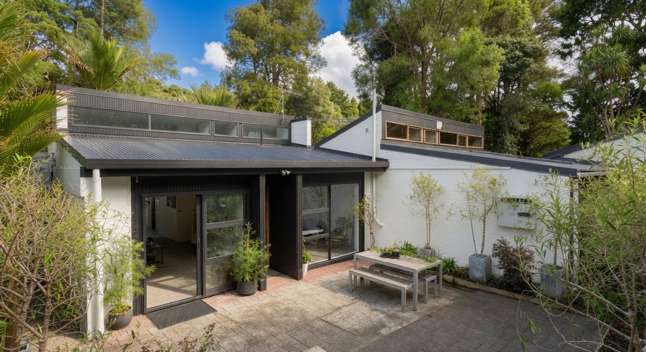 3/9A Wyvern Place, Glenfield, Auckland - Carousel 1