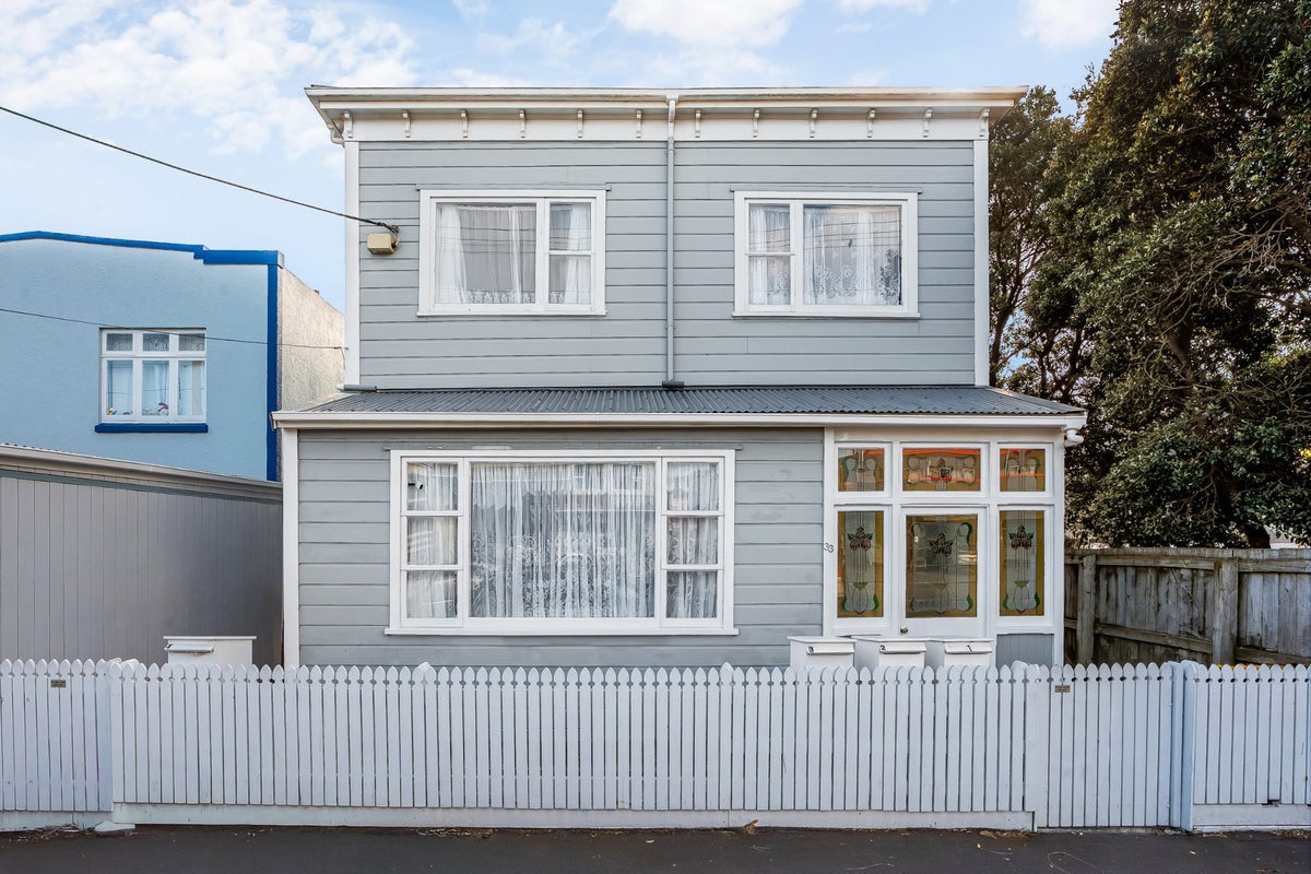 33 Constable Street, Newtown, Wellington - Carousel 1