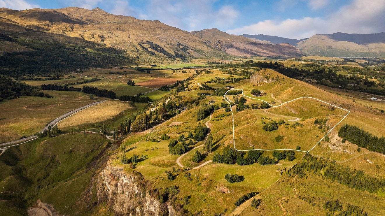 80 Toka Road, DALEFIELD, QUEENSTOWN - Carousel 2