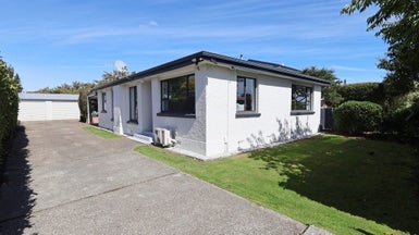 319 Chelmsford Street, Waverley, Invercargill - Carousel 1