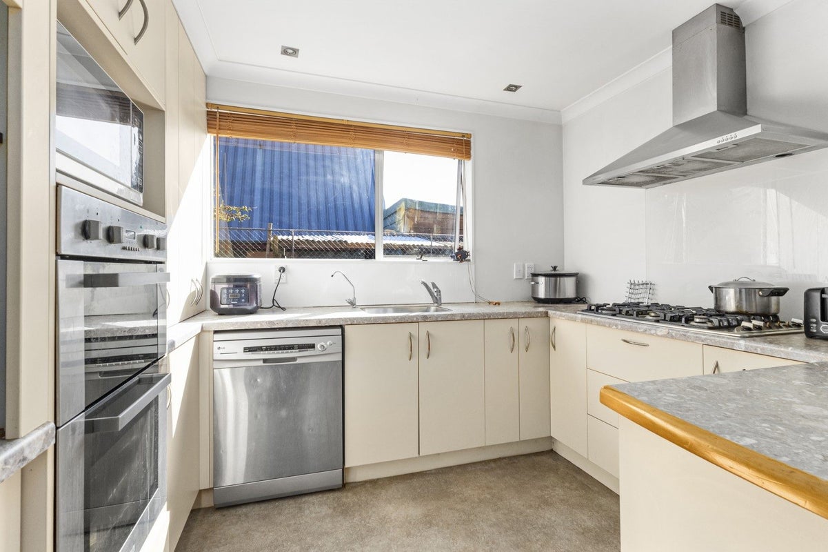 22 Ayr Street, Fairlie - Carousel 2