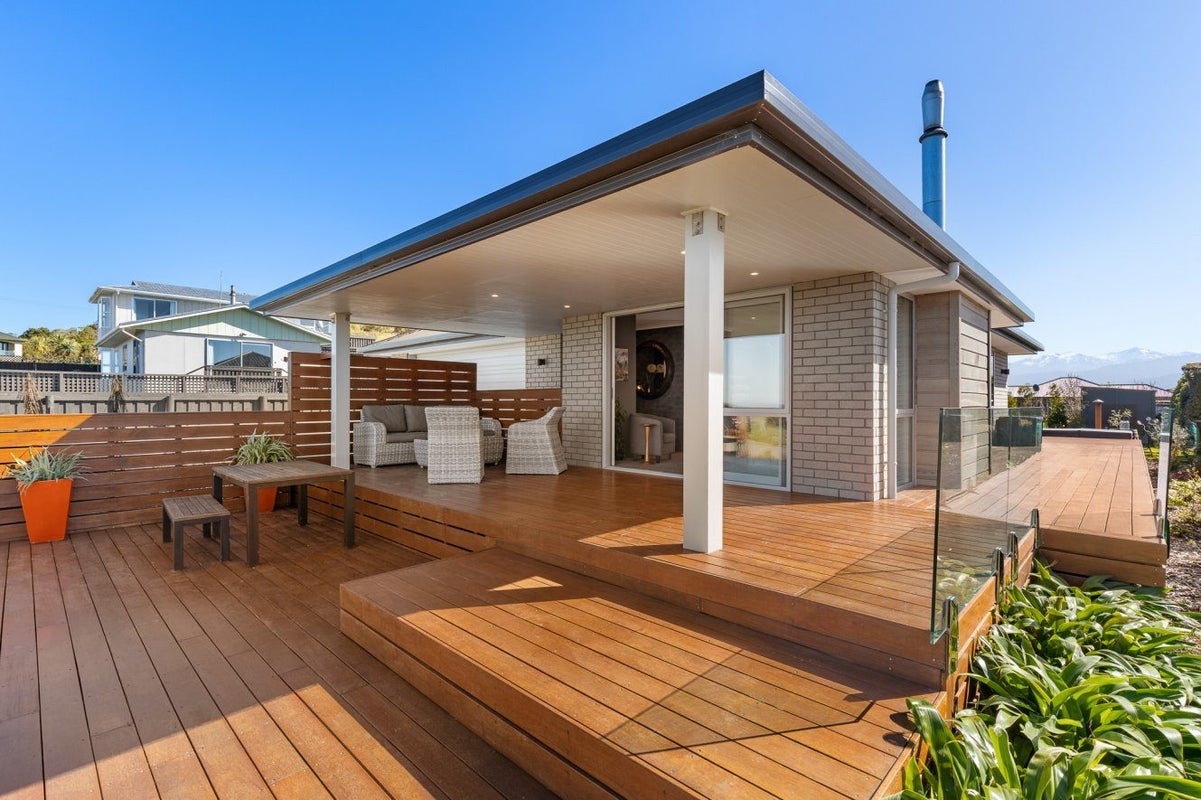 42 Ward Street, Kaikoura - Carousel 2