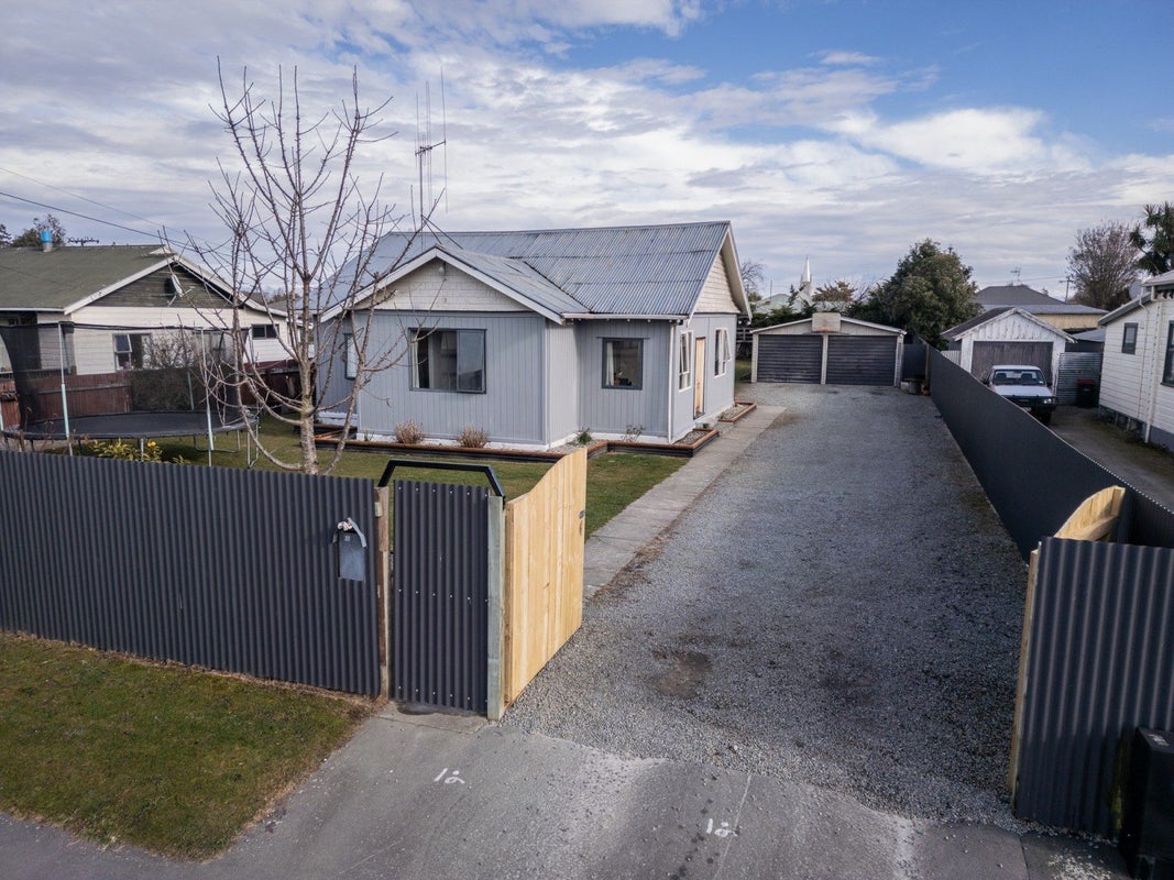 31 Gammack Street, Temuka - Carousel 1