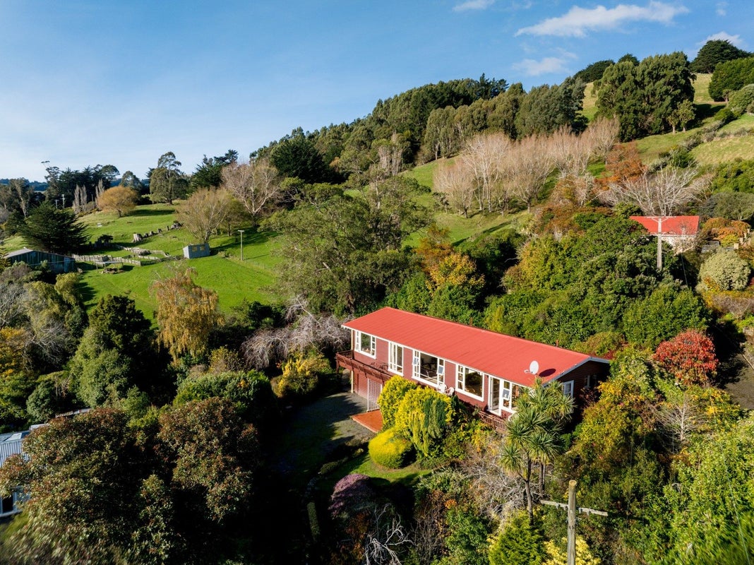 9 ST RONANS RD, Macandrew Bay, Dunedin - Carousel 33