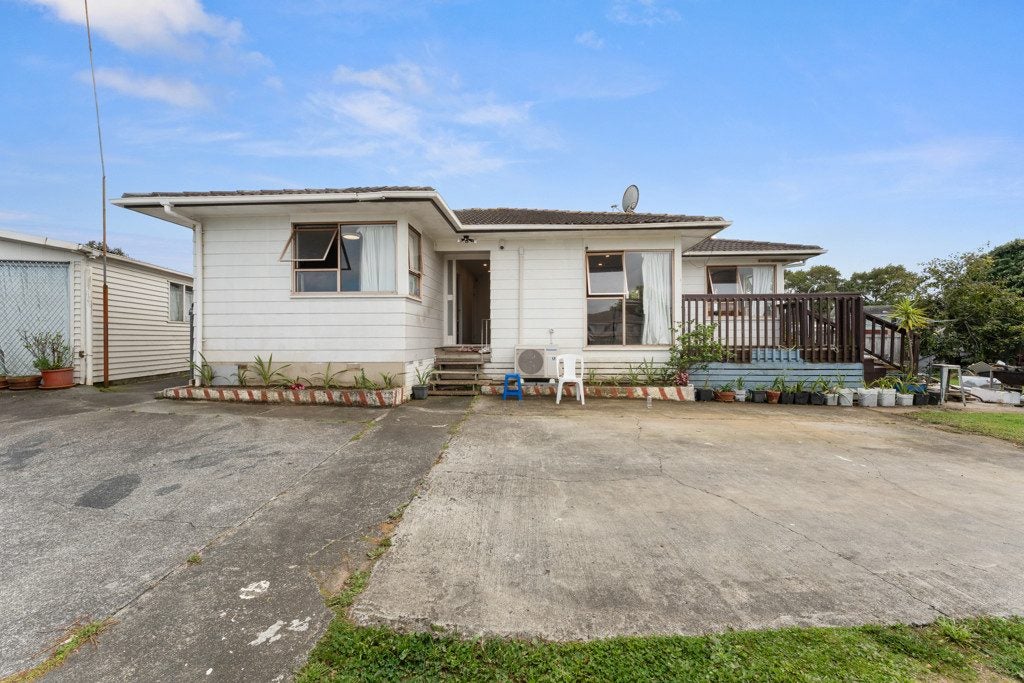 21 Sharland Avenue, Manurewa, Auckland - Carousel 2