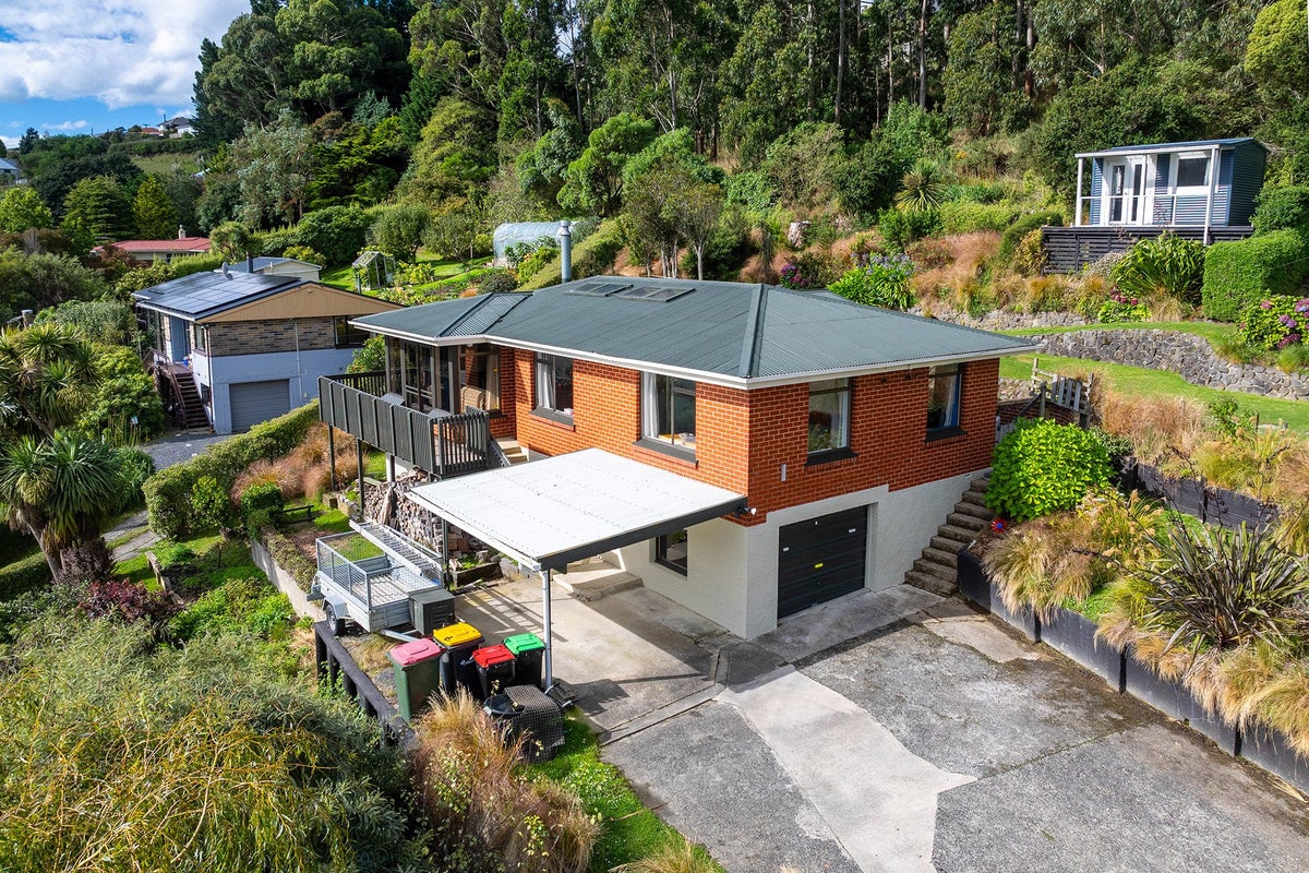 84 Hocken Street, Kenmure, Dunedin - Carousel 1