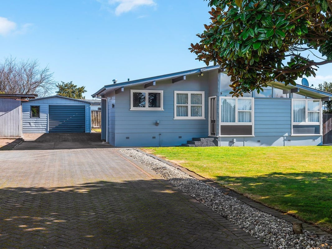 8 Simkin Street, Taupo, Taupo - Carousel 1